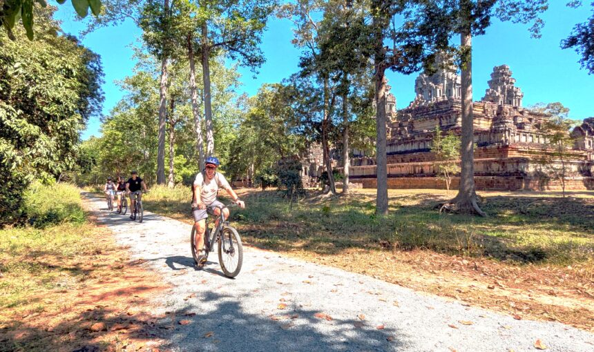 Angkor Discovery by Bike and Hike, Temples and Village Tour